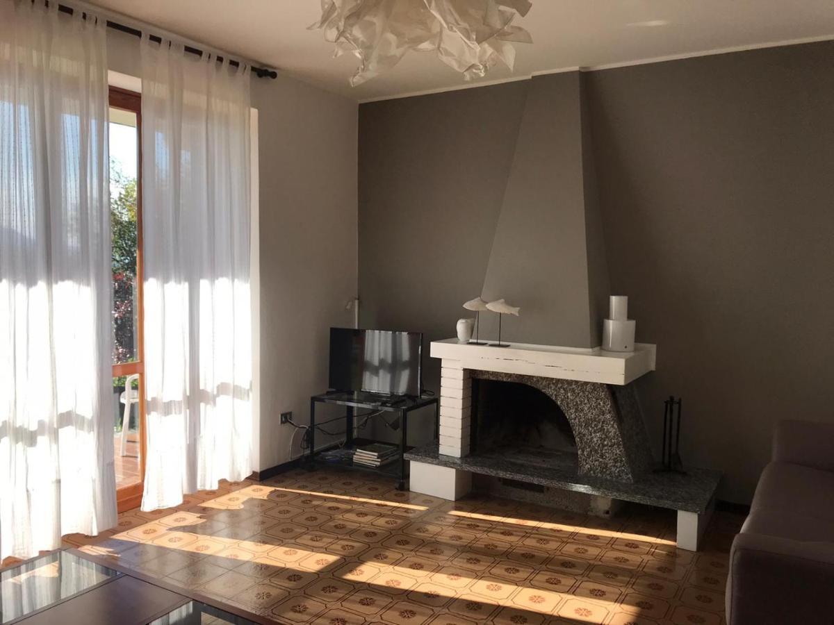 Вілла Casa Maiu Vercana Екстер'єр фото